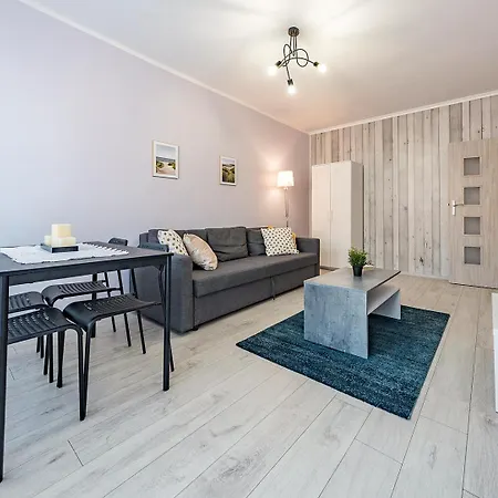 Апартаменты Citystay Rajska Komfort W Centrum Gdanska Гданьск