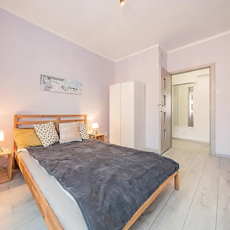 Апартаменты Citystay Rajska Komfort W Centrum Gdanska *
